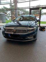 Volkswagen Passat Variant 2.0 TSI DSG Elegance R-Line - Volkswagen Passat Variant: Von Privat