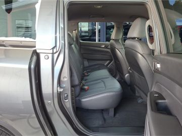 KGM Musso Grand Black 2.2 AT Navi°Leder° Sperrdiff°A