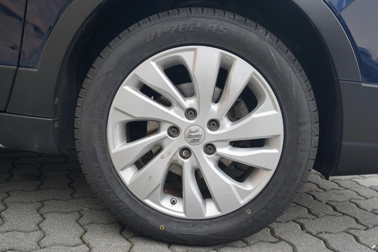 Suzuki SX4 S-Cross 1.4 Boosterjet mHev LED Kamera ACC