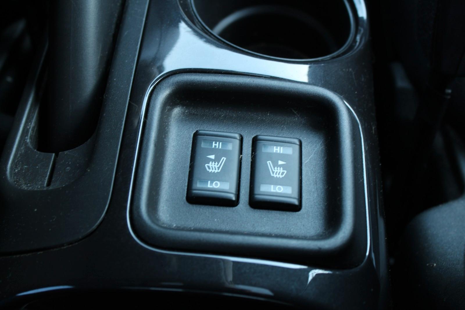 Nissan Juke N-Connecta * Pano * Kamera * Klimaauto *