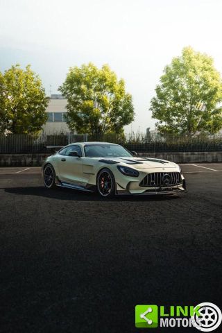 Mercedes-Benz MERCEDES-BENZ GT AMG R