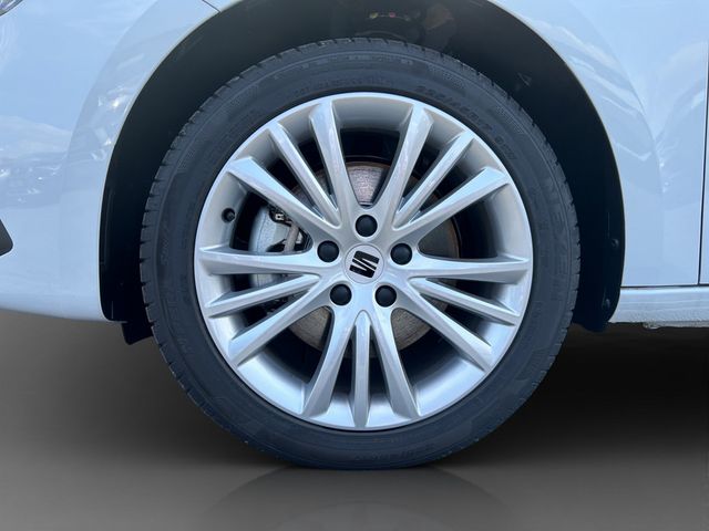 Leon Sportstourer 2.0TDI KLIMA PDC SHZ LED