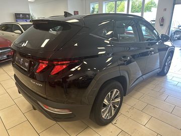 Hyundai TUCSON - 5