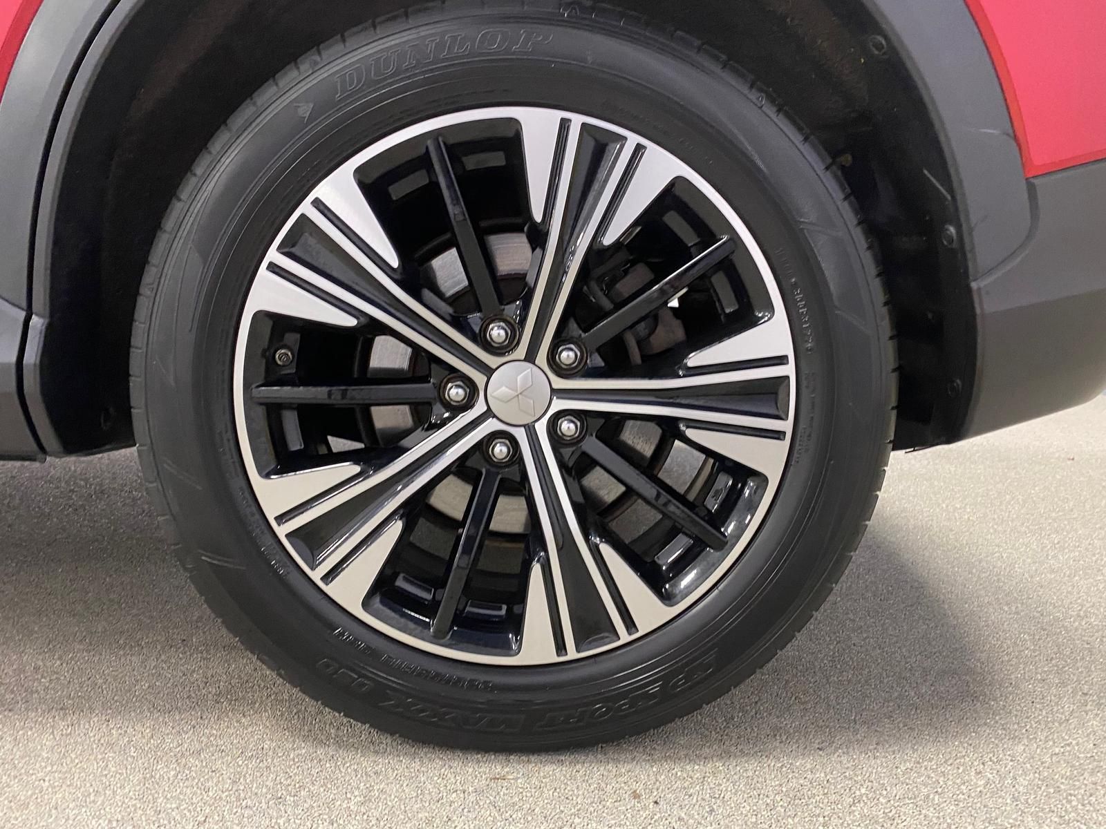 Fahrzeugabbildung Mitsubishi Eclipse Cross 1.5 T-MIVEC Intro Edition 2WD APP+