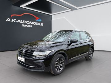 Volkswagen Tiguan - 3