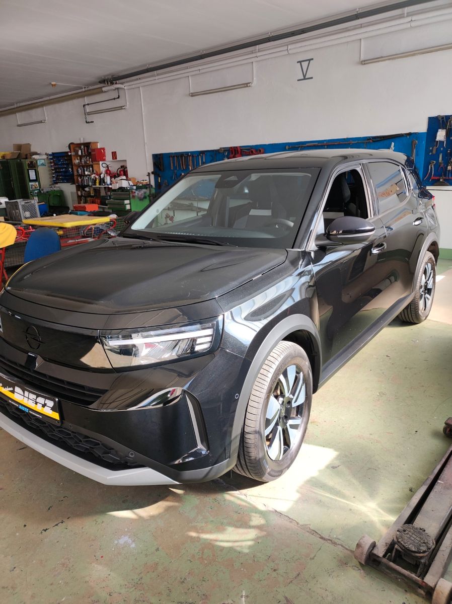 Opel Frontera Electric GS 83 kW im Zulauf