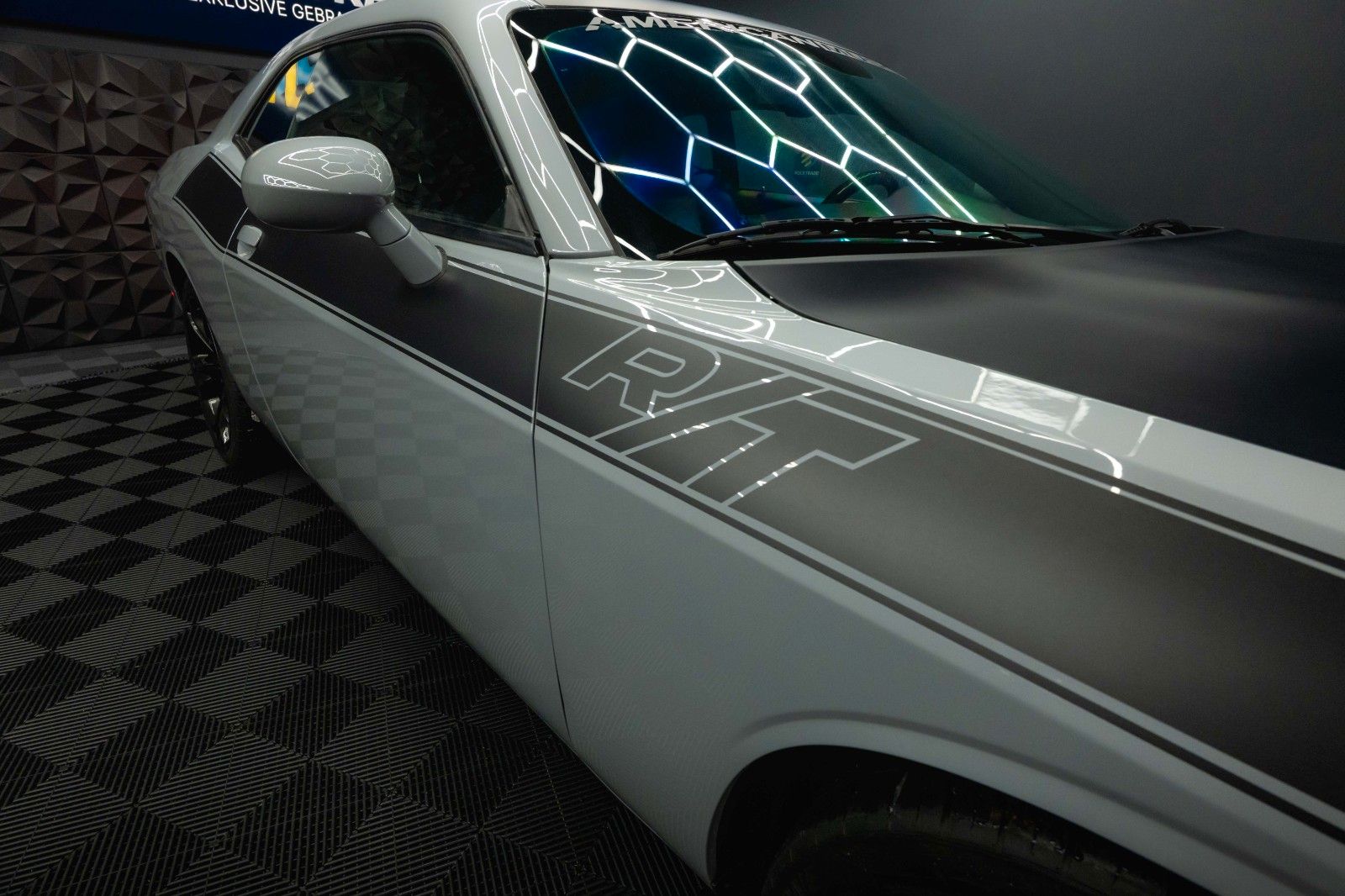 Fahrzeugabbildung Dodge Challenger 5.7 V8 R/T SRT Style Performance*LED*