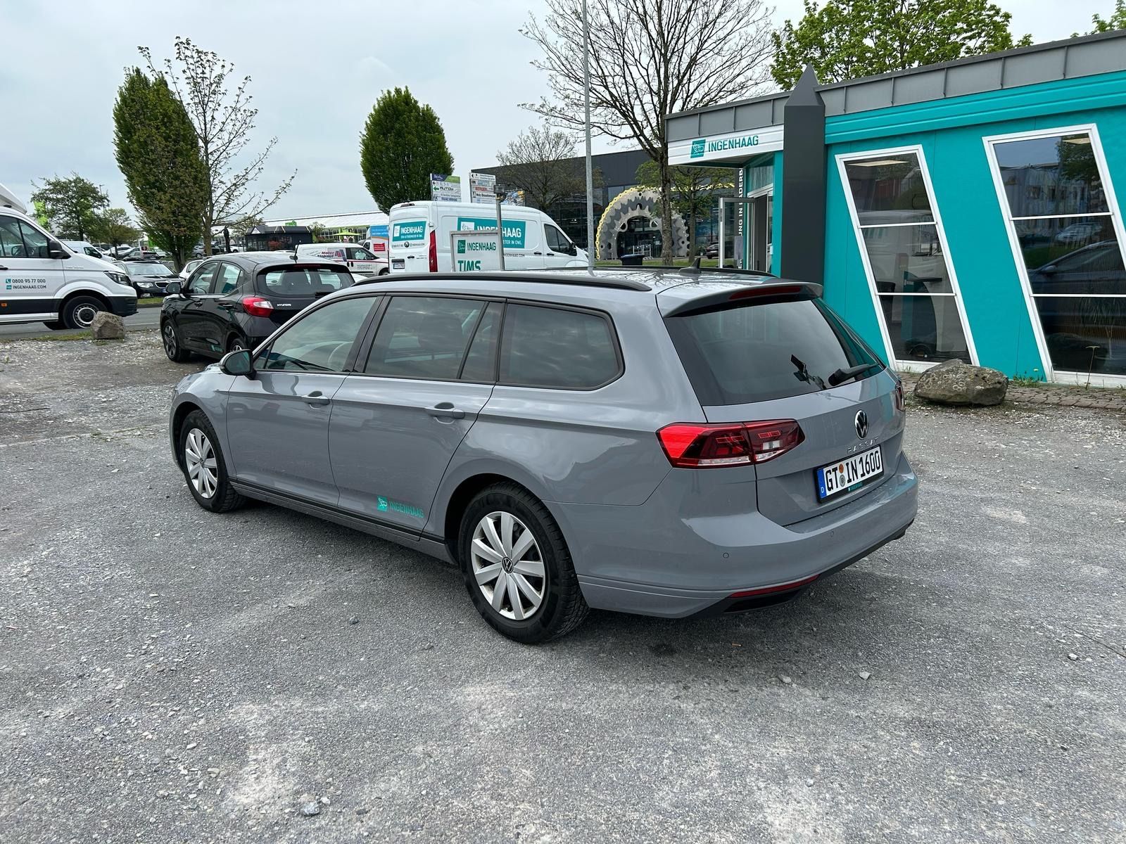 Fahrzeugabbildung Volkswagen Passat Variant 1.5 TSI Buisness  DSG Navi AHK