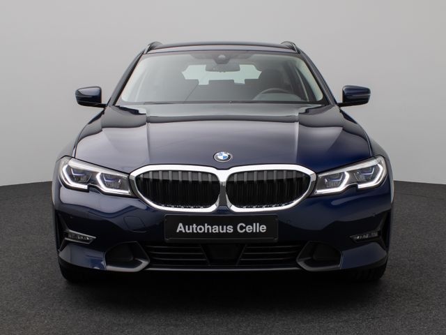 BMW 320d xD Sport Line Kamera Laser HiFi AHK Komfort