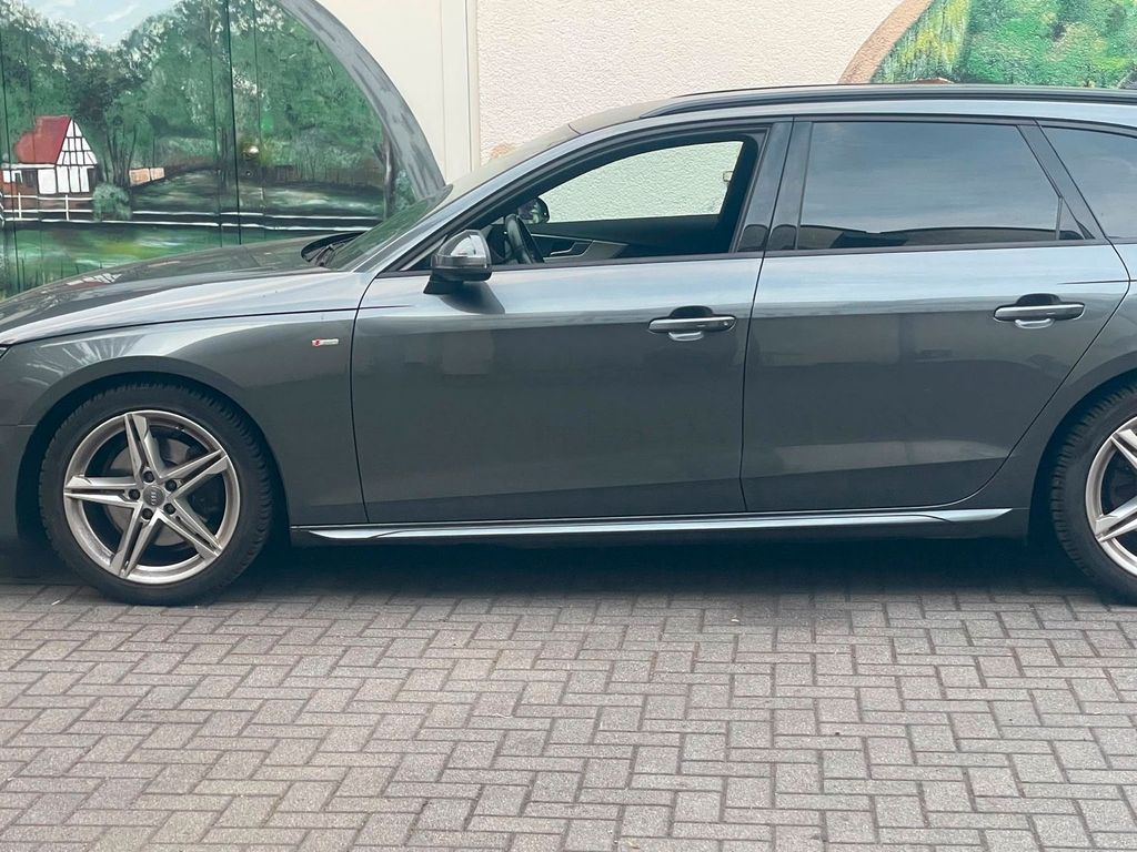 Image of Audi A4