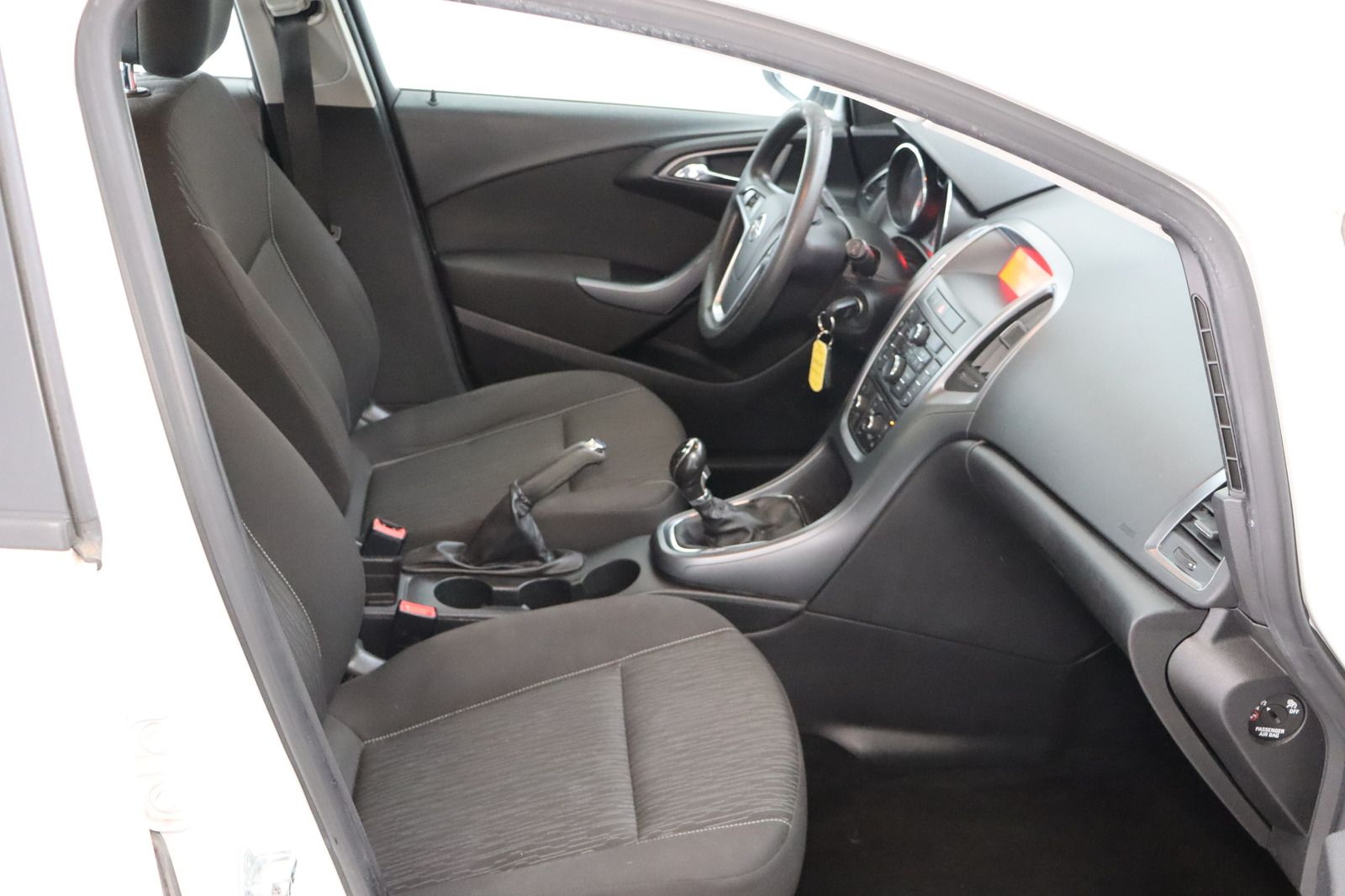 Fahrzeugabbildung Opel Astra Sports Tourer 1.4 ecoFLEX FUN