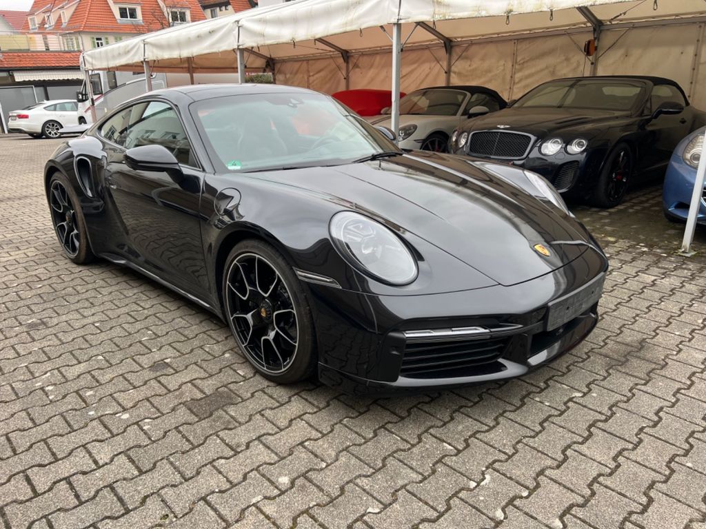 Porsche 992
