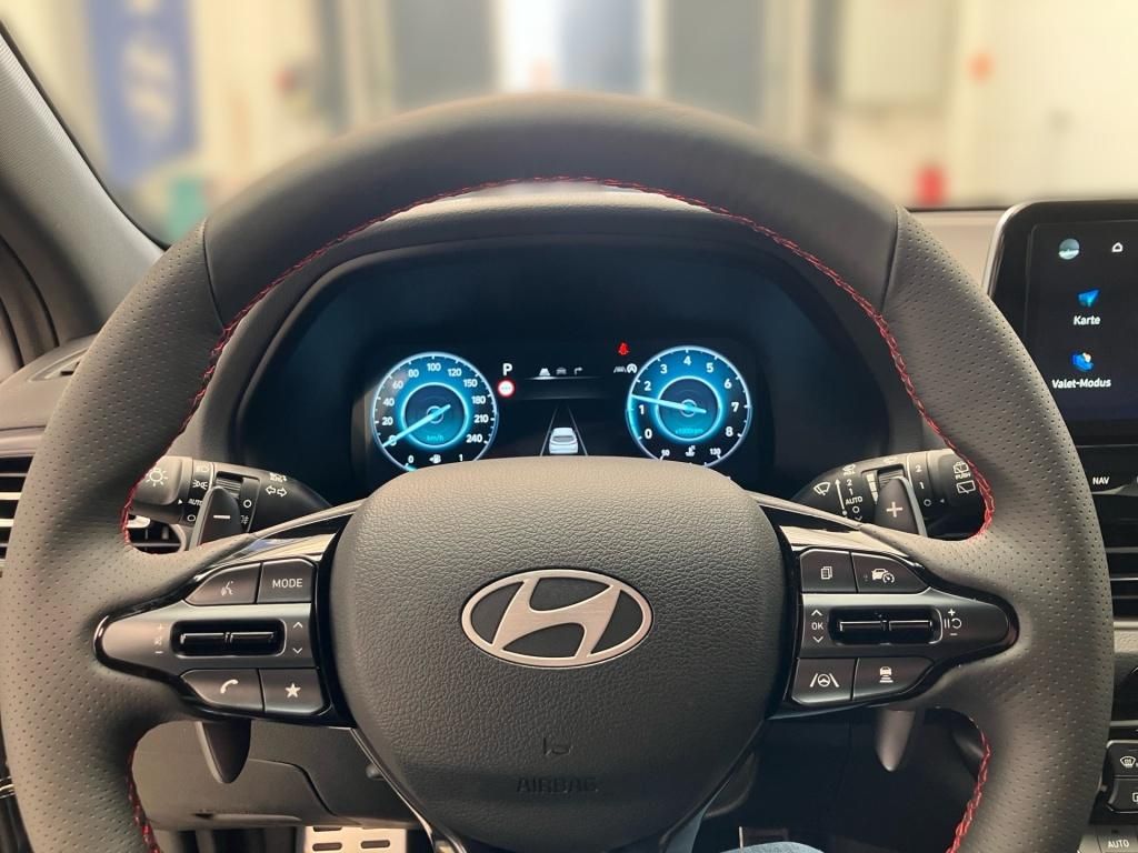 Fahrzeugabbildung Hyundai i30 Kombi 1.5 T-GDI 7-DCT N-Line Pano 2xKlima