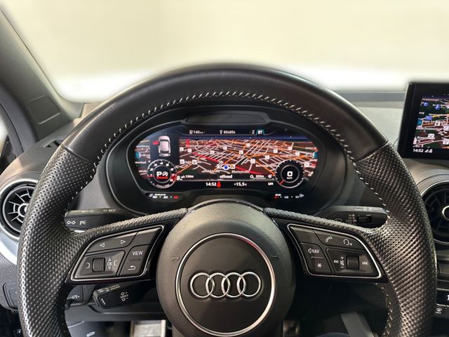 SQ2 QUATTRO LED+OPTIK+KAMERA+MMI NAVI+VC+ALU 19"