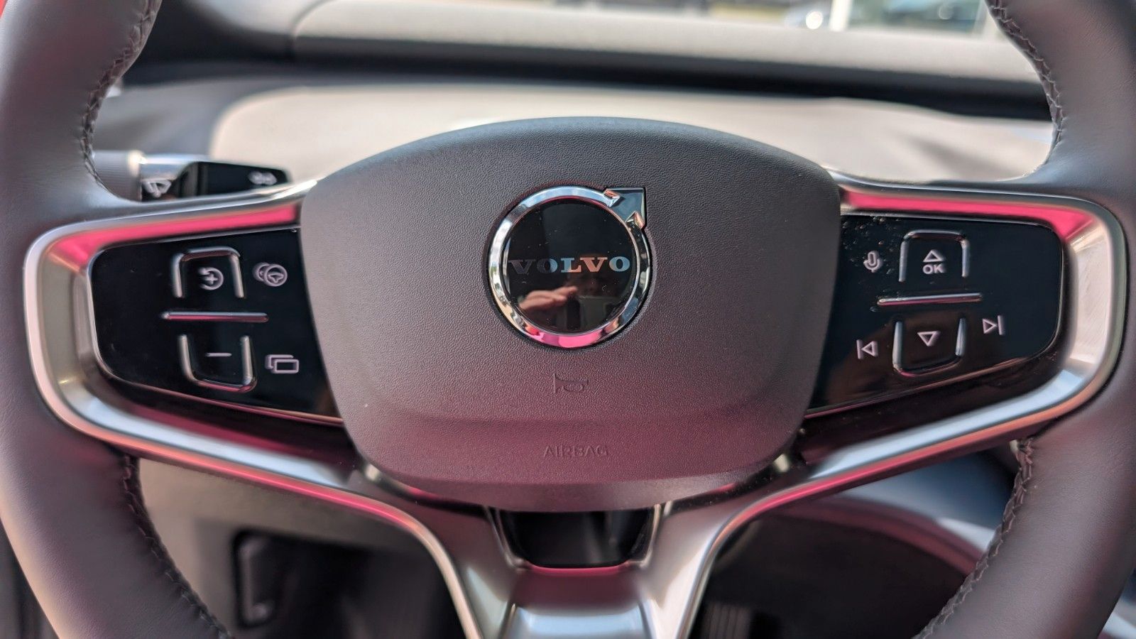 Fahrzeugabbildung Volvo EX30 CC Cross Country AWD | PANO | Performance