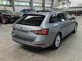 Skoda Superb 2.0 TDI DSG Style PANO MEMORY ACC LED - Skoda: Unfallwagen