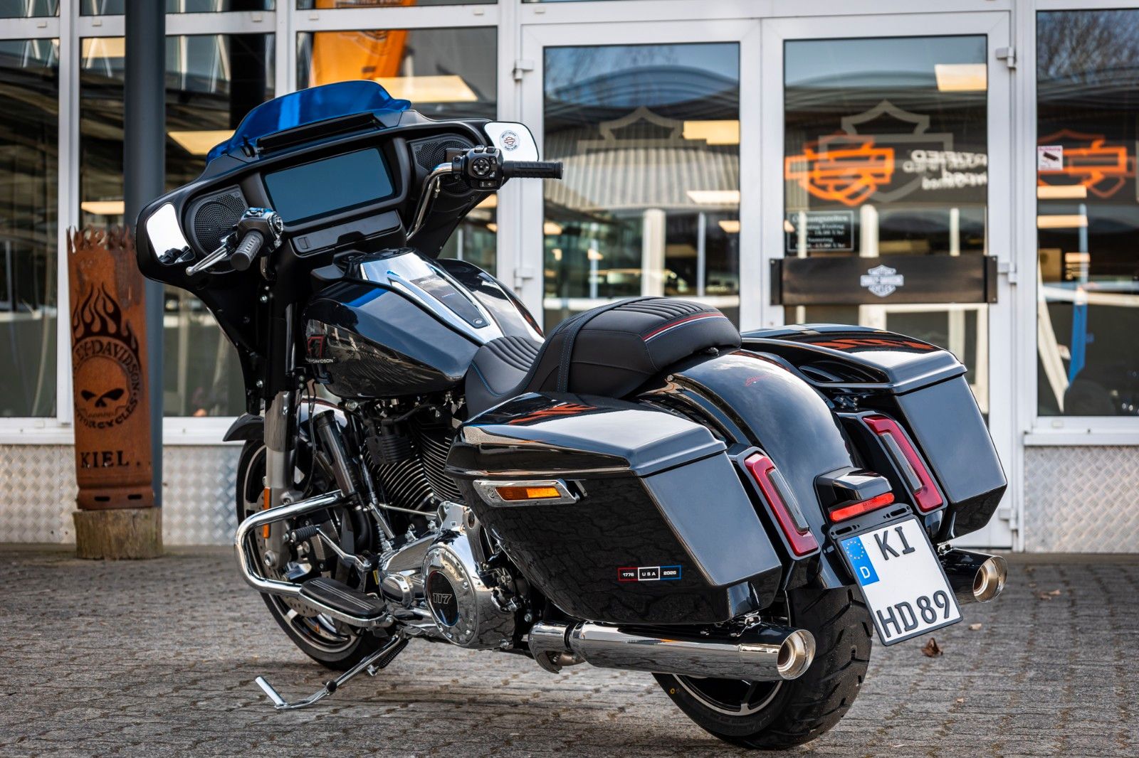 Fahrzeugabbildung Harley-Davidson Street Glide FLHX MY26 117 CUI