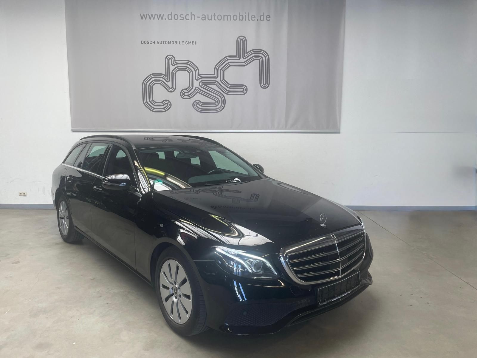 MERCEDES-BENZ E 220 d T 9G-Tr. /COMAND/MULTIB./HUD/StHz./KAMER