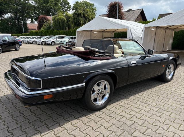 Fahrzeugabbildung Jaguar XJS Cabrio 4.0 Convertible 1.Hand+Top Zustand