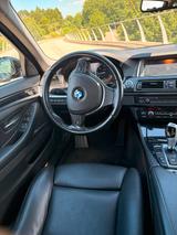 BMW 530d xDrive Touring A - - BMW 530 aus 2016
