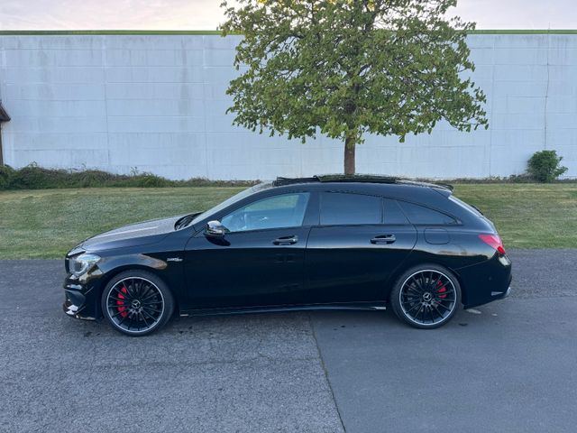 MERCEDES-BENZ CLA 45 AMG Shooting Brake