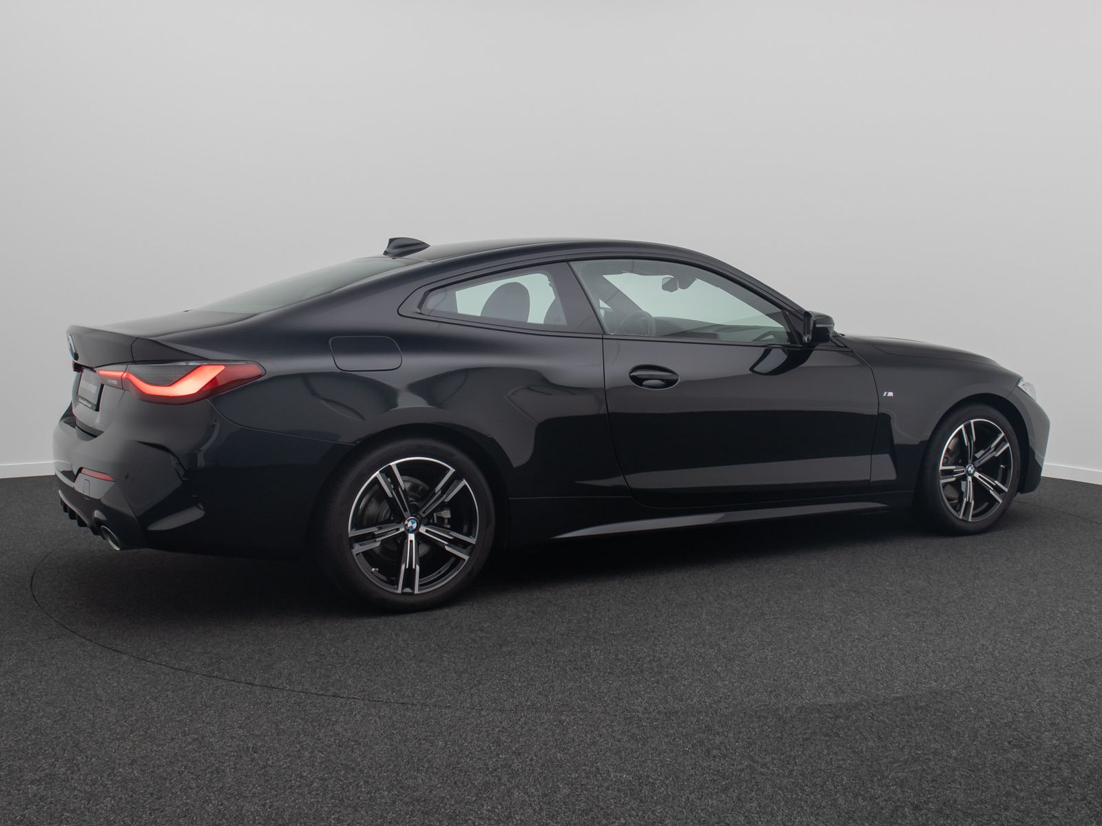 Fahrzeugabbildung BMW 420i Coup&eacute; M Sport Alarm FernlichtAss DAB 18Zoll