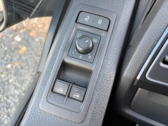 Fahrzeugabbildung Volkswagen T6 Multivan 2.0 TDI 4MOTION DSG LED NAVI SITZHZG