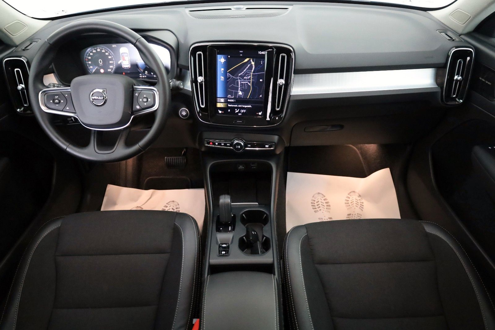 Fahrzeugabbildung Volvo XC40 Inscription Recharge TLeder,Navi,LED,SH,PDC