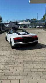Audi R8 5.2 FSI RWD S tronic Spyder - - Audi R8 aus 2022
