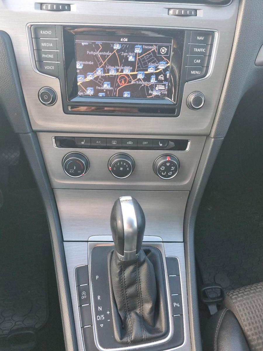 Volkswagen Golf 2014 — photo 10
