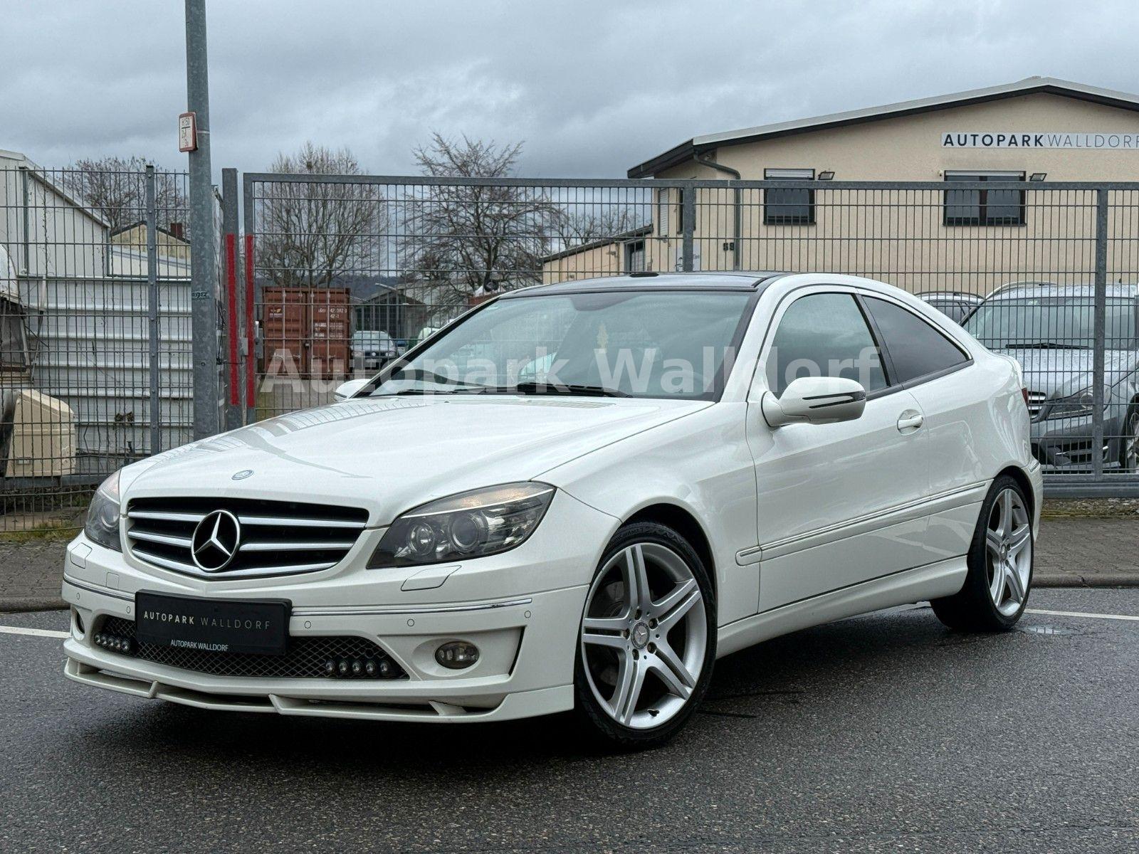 Mercedes-Benz CLC 180 Kompressor*AMG-LINE*PANO*XENON*NAVI*