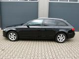 Audi A4 Avant 2,0TDI 2-Hand Navi PDC AHK Sitzheizung - Audi A4 aus 2011: TDI