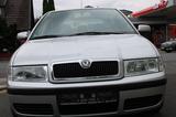 Skoda Octavia 1.6 Ambiente Automatik - gebrauchte Skoda Octavia aus dem Jahr 2004