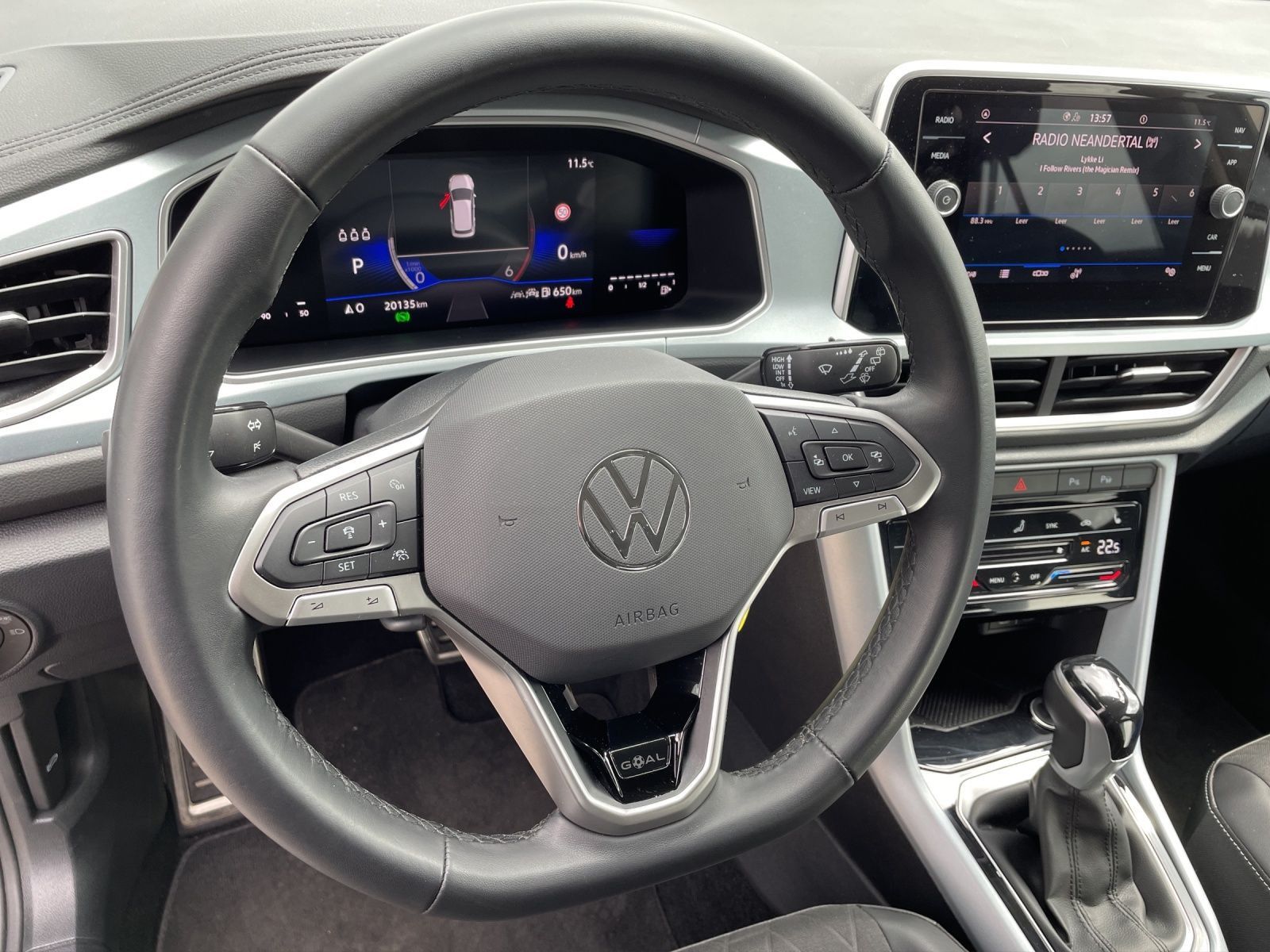 Volkswagen T-Roc - Bild 9
