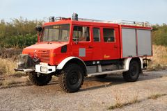 Unimog 435 U1300L/37 lang hoch 169 PS Feuerwehr selten