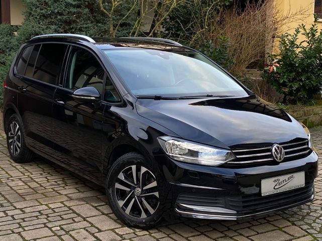 Volkswagen Touran IQ.DRIVE 7Sitze+AHK+Navi+DSG+ACC+CarPlay