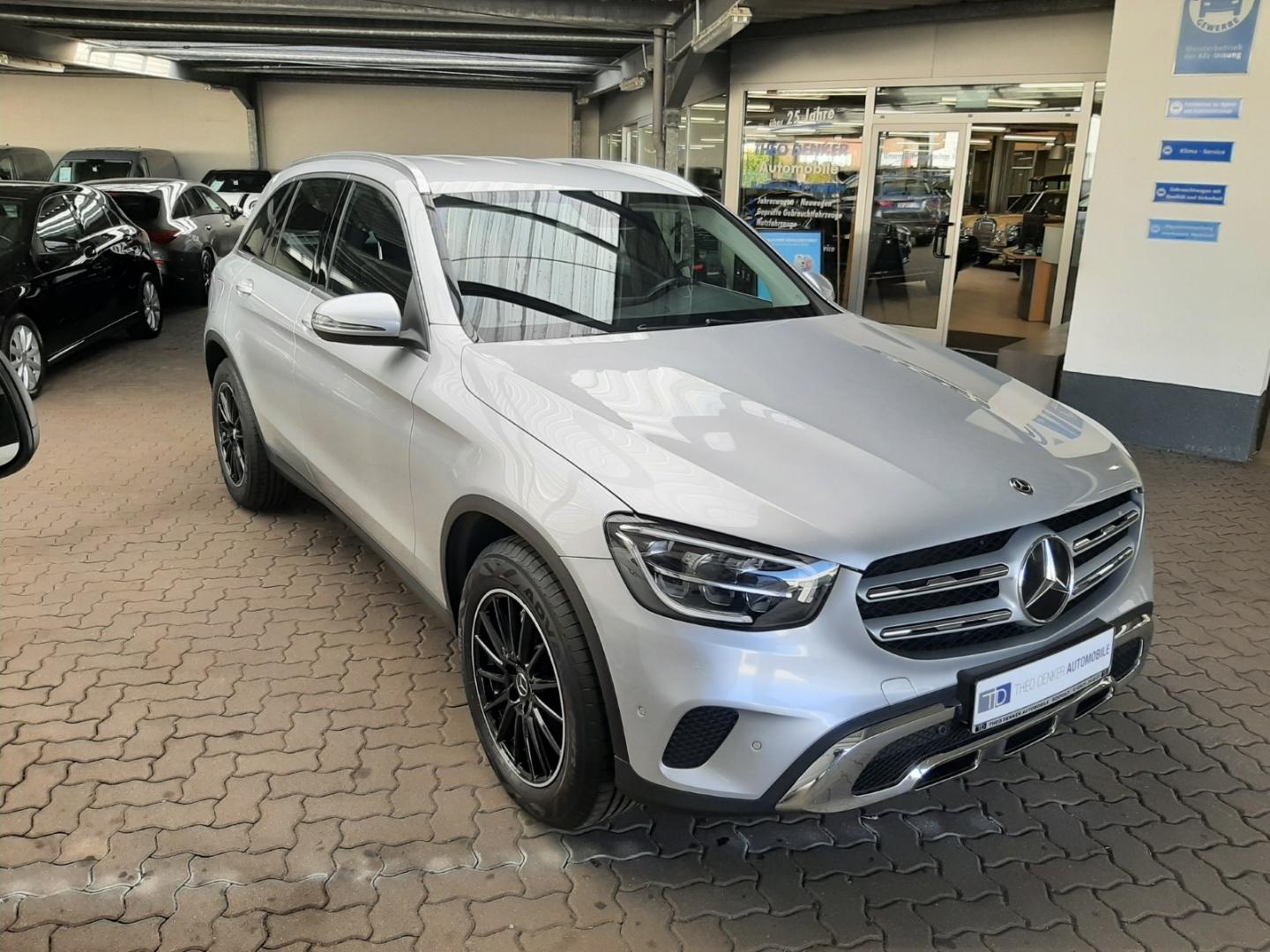 Mercedes-Benz GLC 200 4Matic MBUX Nav Kamera LED