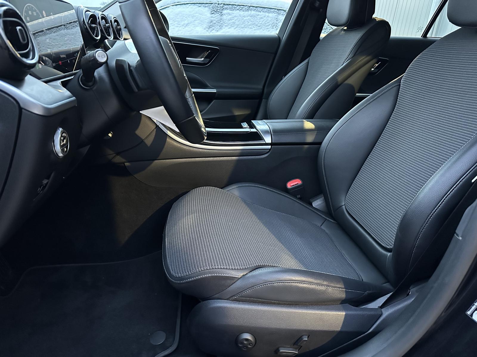 Mercedes-Benz C-Class d T Avantgarde NAV+LED+KAMERA+17ZO+CARPLAY, миниатюра 9