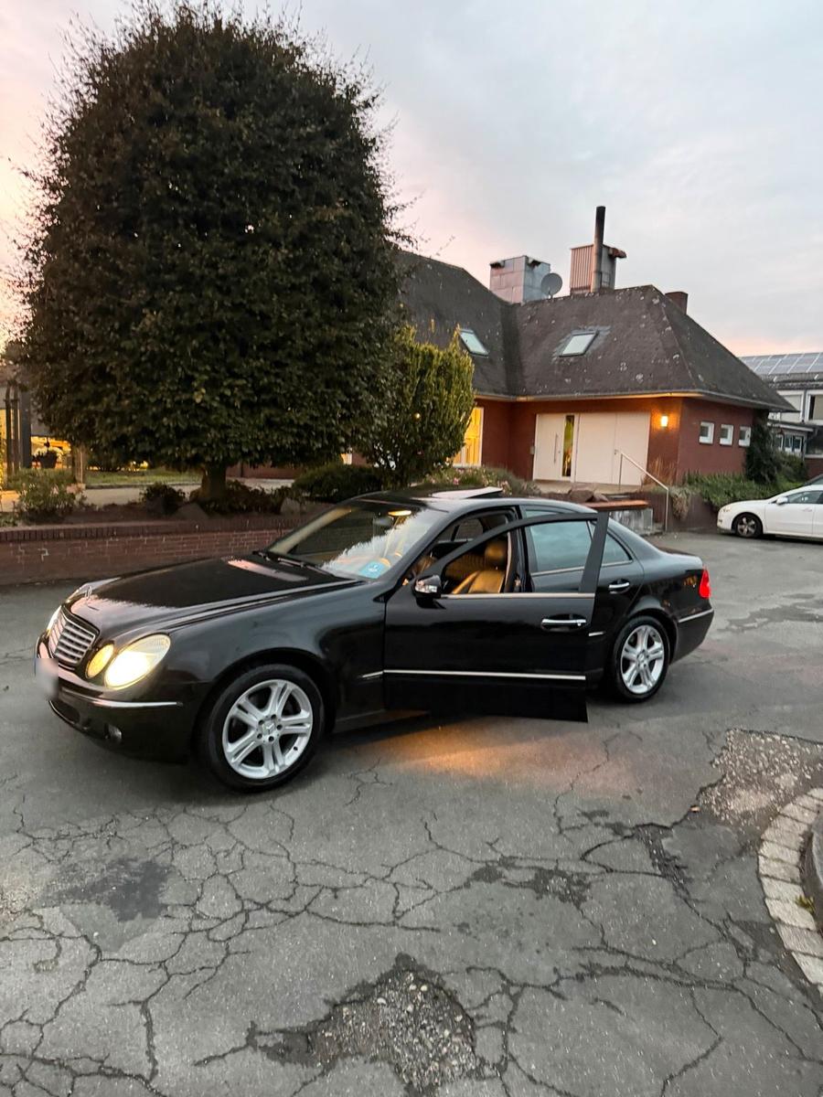 Mercedes-Benz E 280