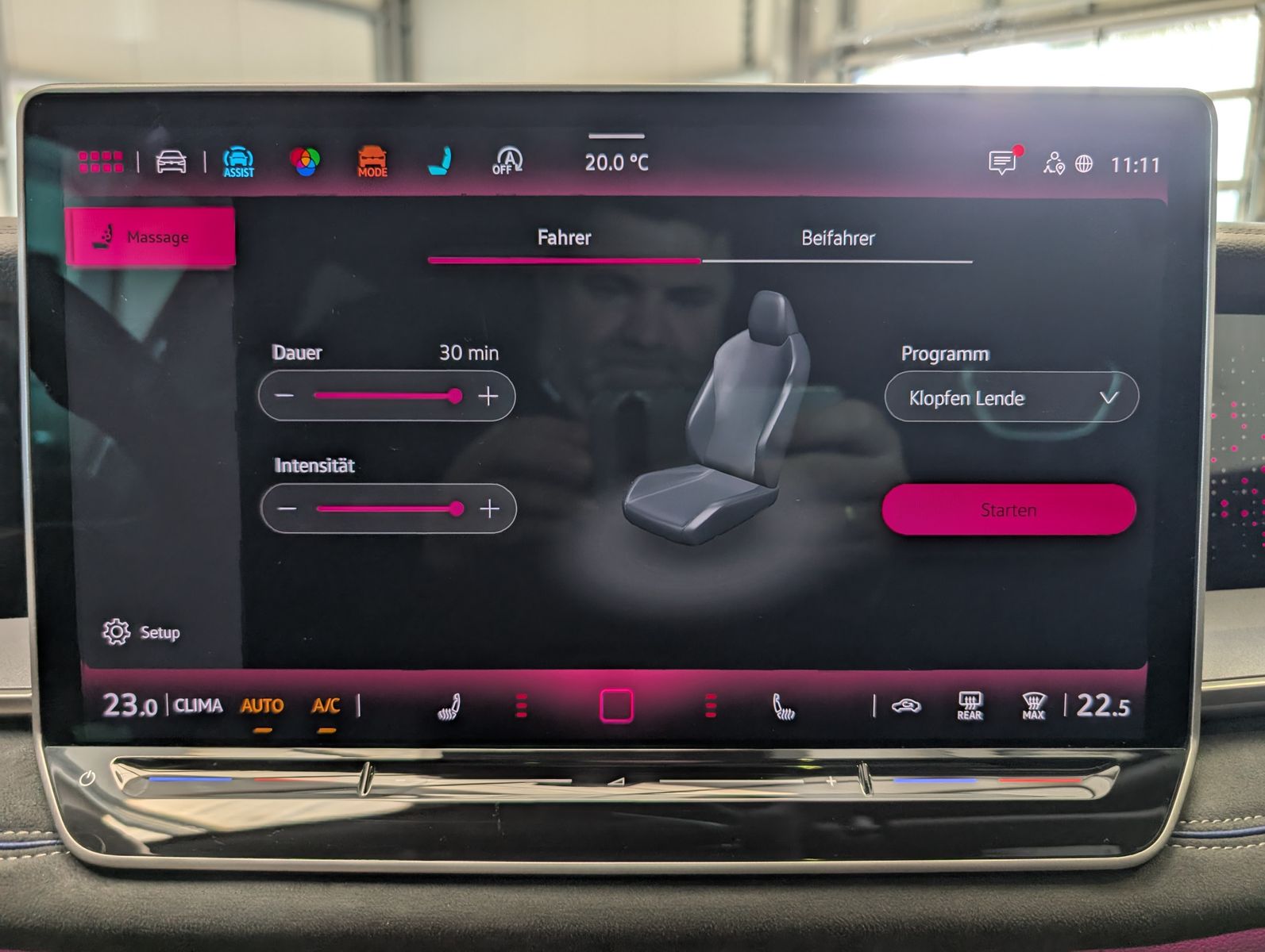 Fahrzeugabbildung Volkswagen Tayron 2.0 4M R-Line Launch Pano Matrix AHK 20"