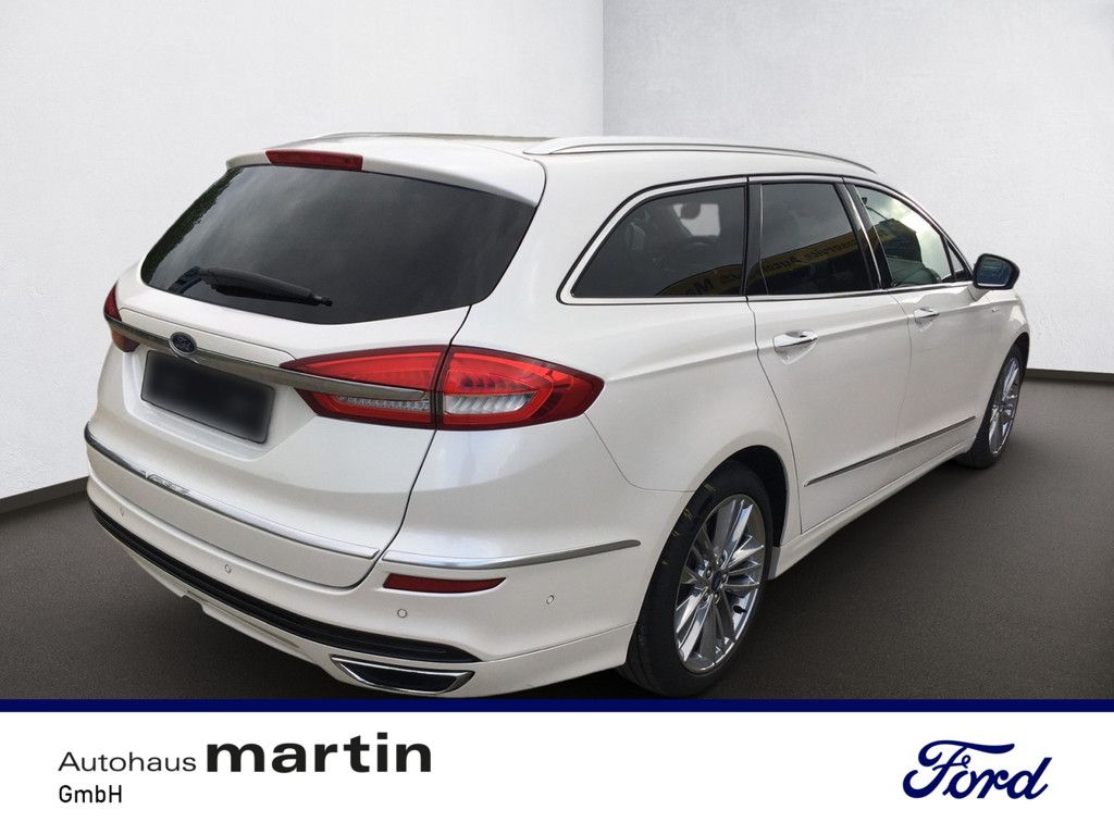 Fahrzeugabbildung Ford Mondeo 2.0 Vignale NAVI PDC ACC STANDHZ LED PANO