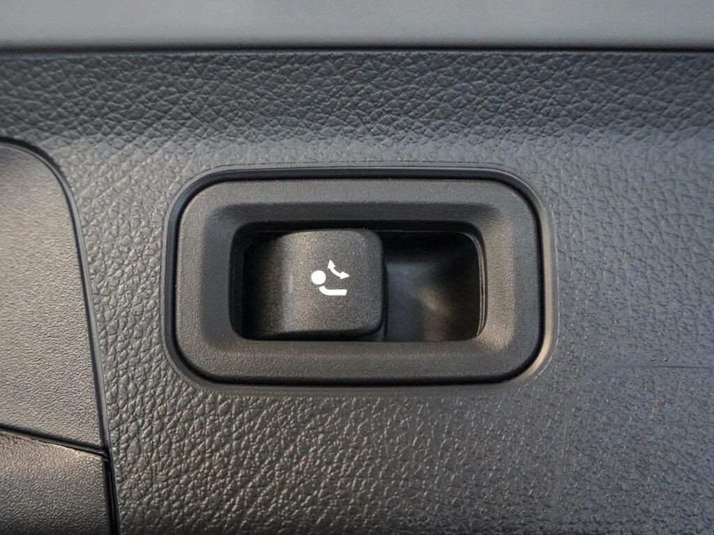 Mercedes-Benz A 250e-AMG-NIGHT-MULTIBEAM-KAMERA-AHK-UVP 53.500