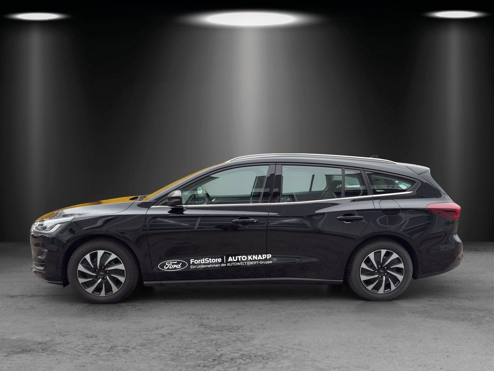 Fahrzeugabbildung Ford Focus Titanium Turnier Winter P. Kamera e.Call