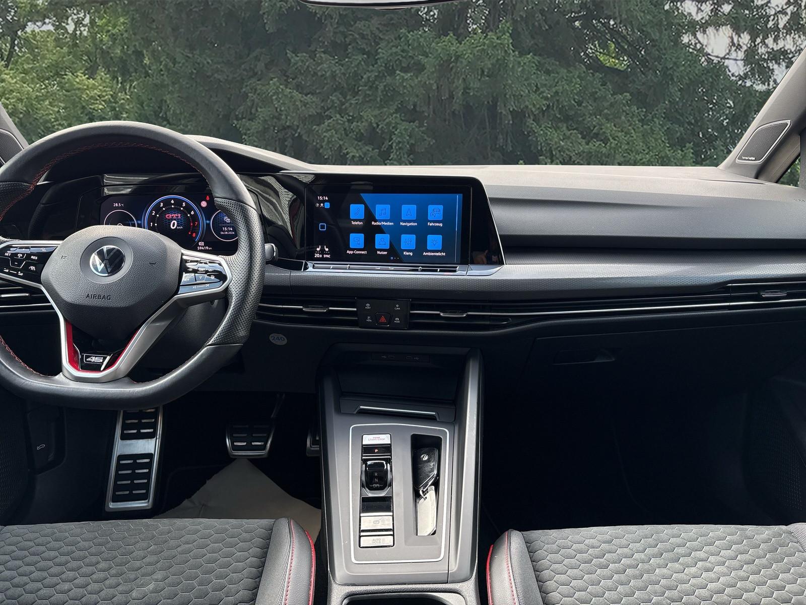 Volkswagen Golf VIII GTI 2.0TSI Clubsport 45 Akra Pano IQ, миниатюра 9