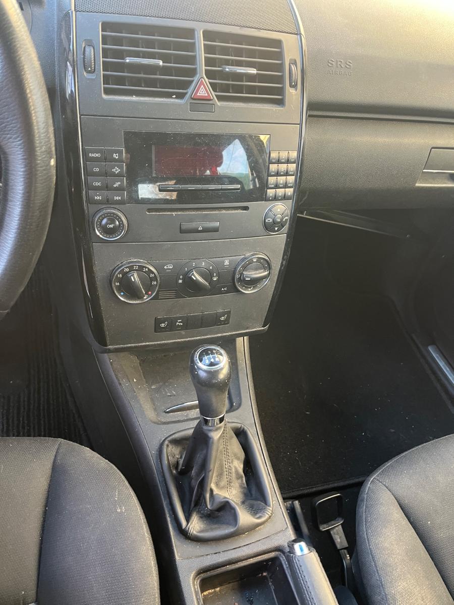 Mercedes-Benz A200 2007 — photo 9