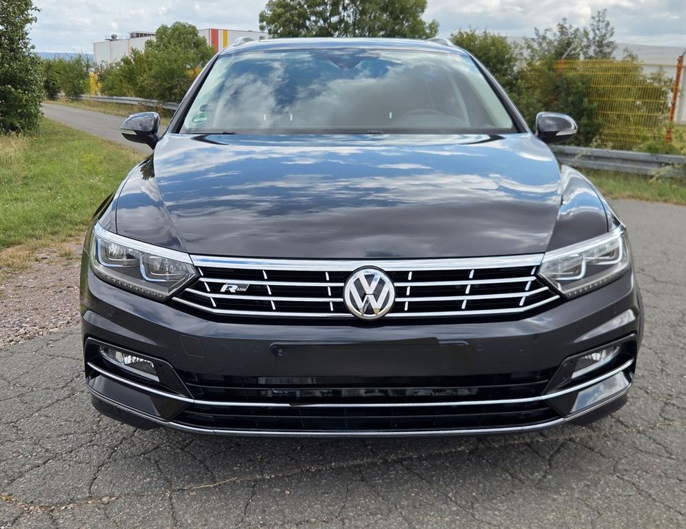 Image of Volkswagen Passat Variant