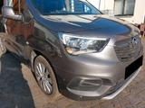 Opel Combo Life 1,5 Innovation Headup,AHK,Automatik - Opel Combo Life INNOVATION mit Diesel-Antrieb