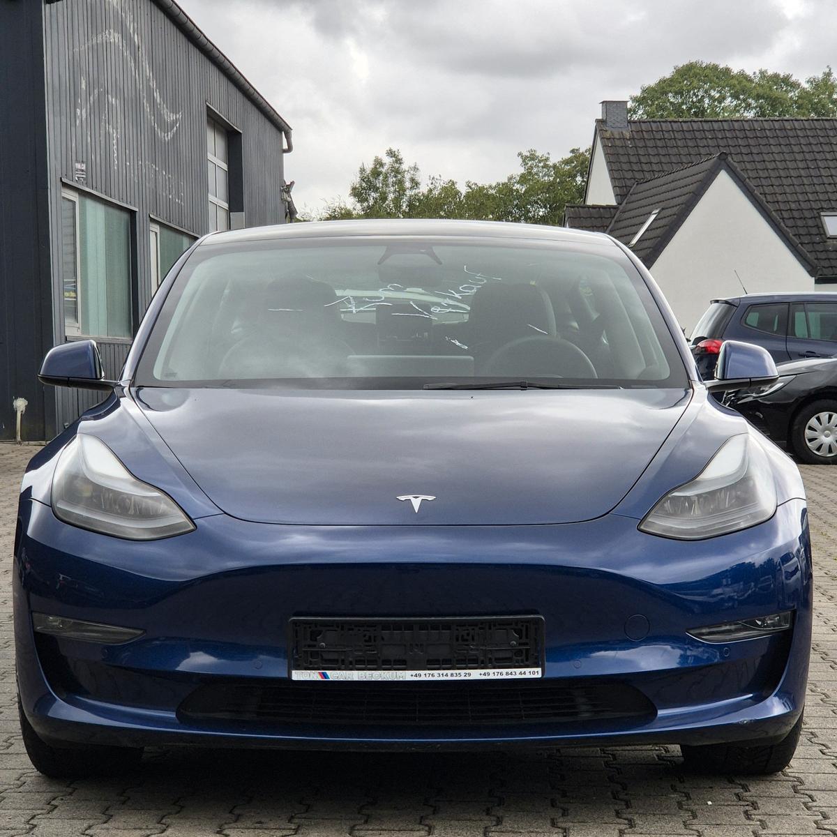 Tesla Model 3 Performance Dual 4x4*LED*Panorama*SH*LMF