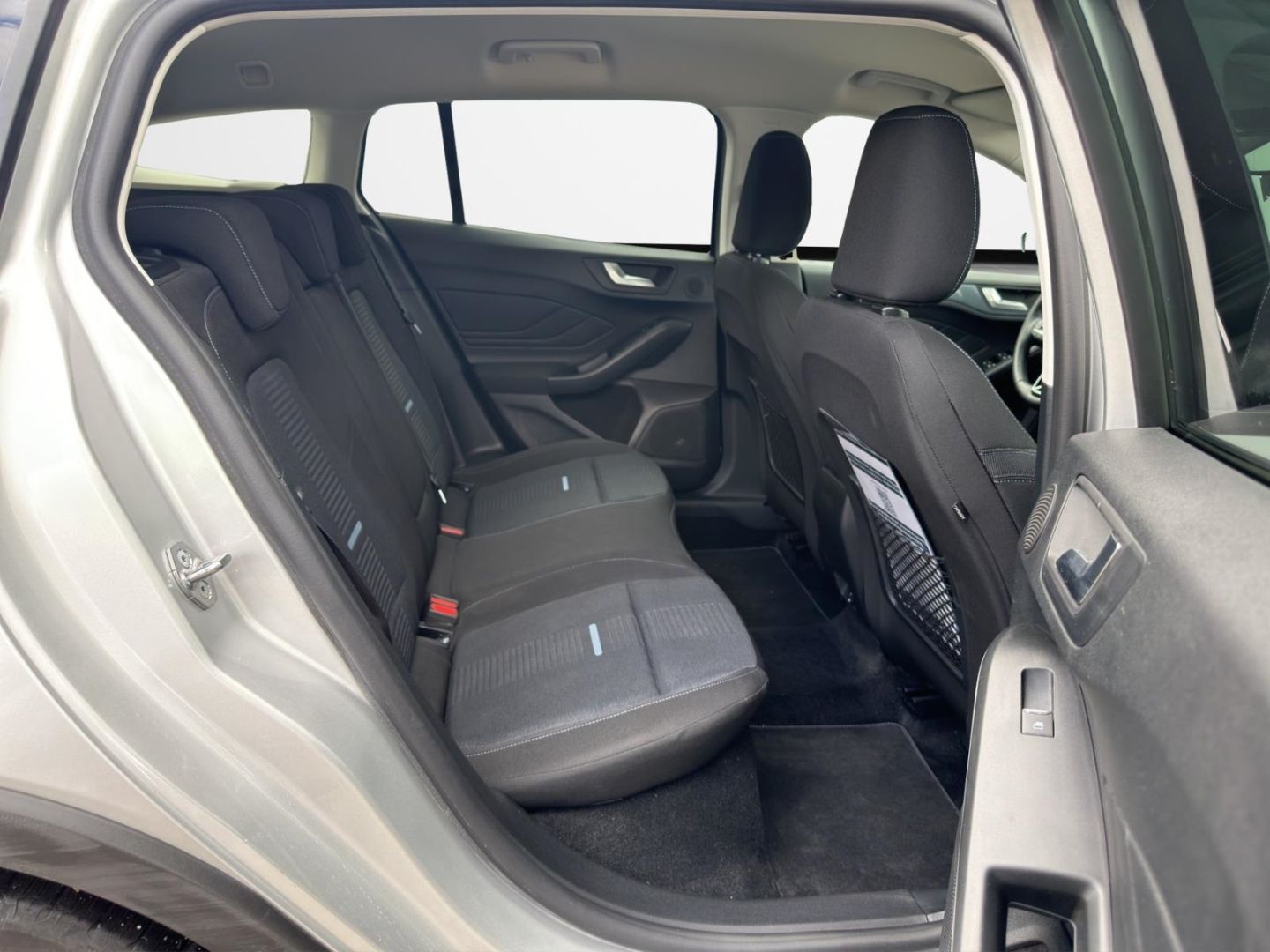 Ford Focus Turnier Active X Automaik ACC City Stop HU foto 19