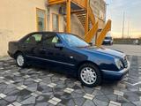 Mercedes-Benz Mercedes-benz E 200 cat Elegance - Mercedes-Benz E 200 aus 1996